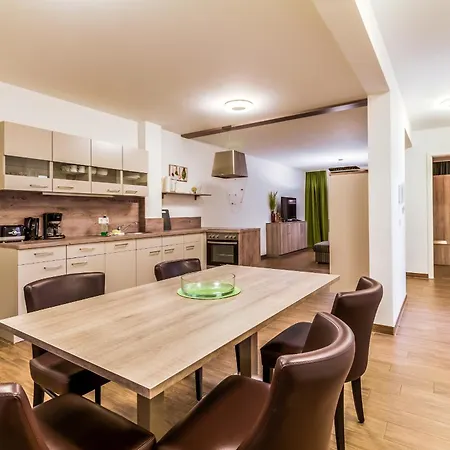 Lagovida Moewenblick C Am Stoermthaler *